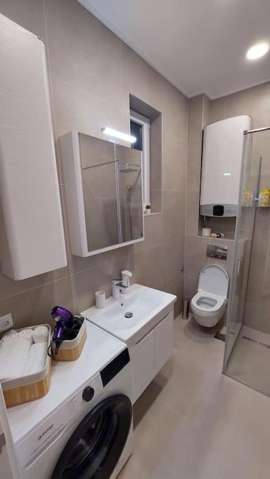 Apartment Green Lux Belgrade Exterior photo