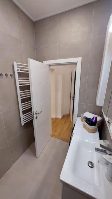 Apartment Green Lux Belgrade Exterior photo